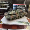 Tamiya 56047Leopard 2 A7V Full Option Panzer Bausatz, 1:16 Neuheit 2025