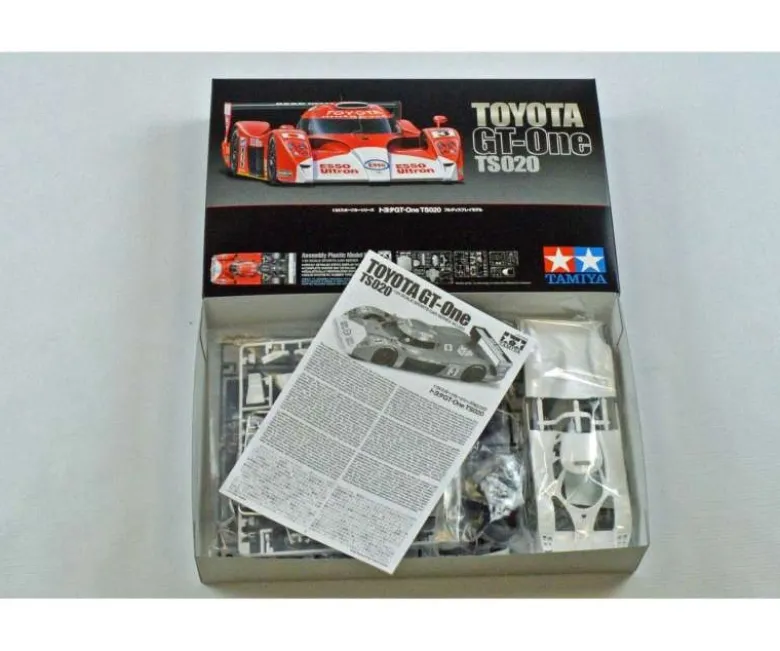 Tamiya 24222Toyota GT-One TS-020 LeMans ´99, Plastikbausatz, 1:24