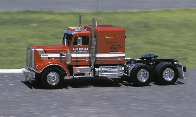 Tamiya 56301Truck King Hauler RC Bausatz 1:14