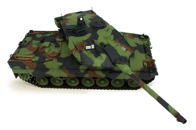 Torro 1116038891RC Panzer Leopard 2A6 flecktarn 1:16 BB + IR Battlesystem