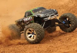 Traxxas 53097-3GRNRevo 3.3 Nitro Verbrenner Truck 4x4 2.4GHz 1:10 RTR Grün E-Starter, 2-Gang Getriebe, Telemetriemodul, Empfängerakku
