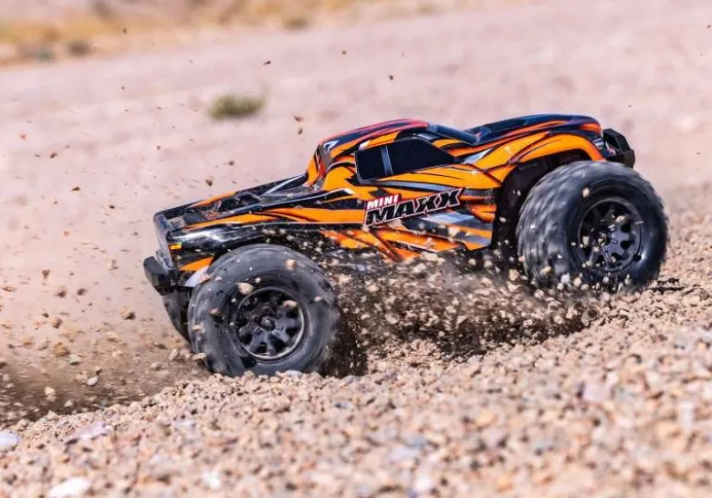 Traxxas 107154-1-ORNGSET1MINI-MAXX 4WD BL-2S Brushless, HD-Teile, RTR, orange Set mit zweitem Akku und EZ-Peak Plus Ladegerät