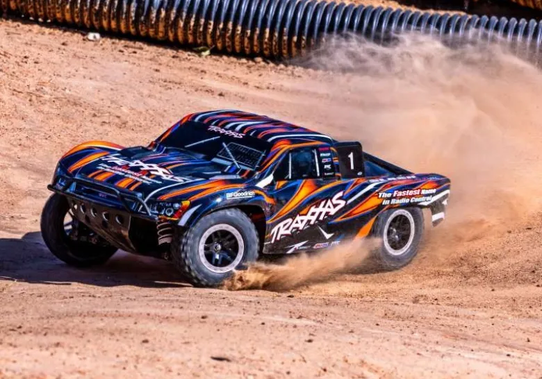 Traxxas 68386-4-ORNGSlash 4x4 VXL Short-Course Brushless HD, 1:10 RTR, orange Clipless, Extrem Heavy Duty Upgrade
