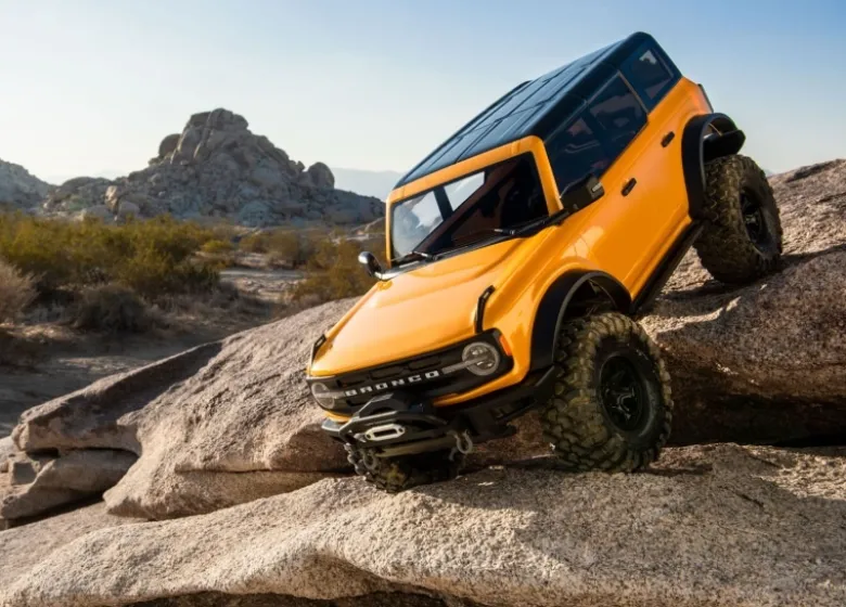 Traxxas 92076-4ORNGTRX-4 2021 Ford Bronco Crawler orange RTR 1:10 TQi RTR